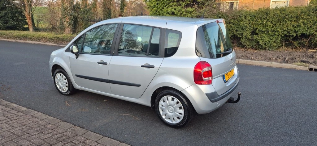 Hoofdafbeelding Renault Modus