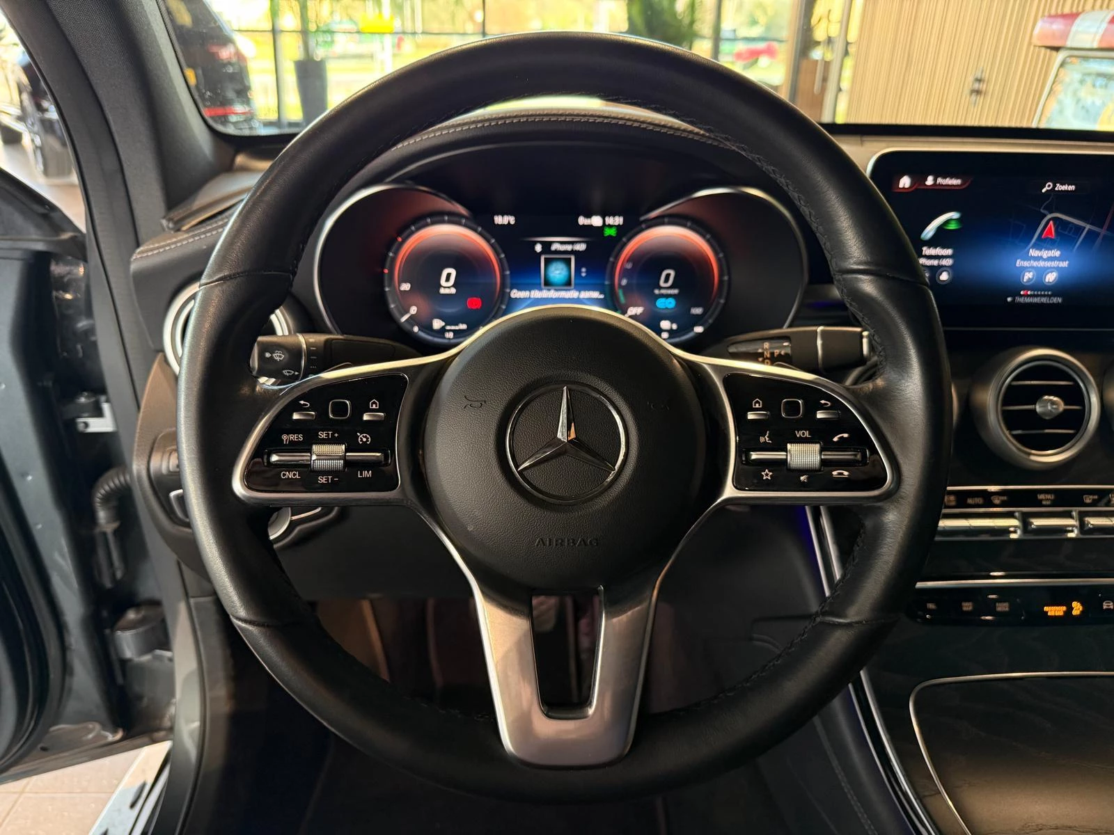 Hoofdafbeelding Mercedes-Benz GLC