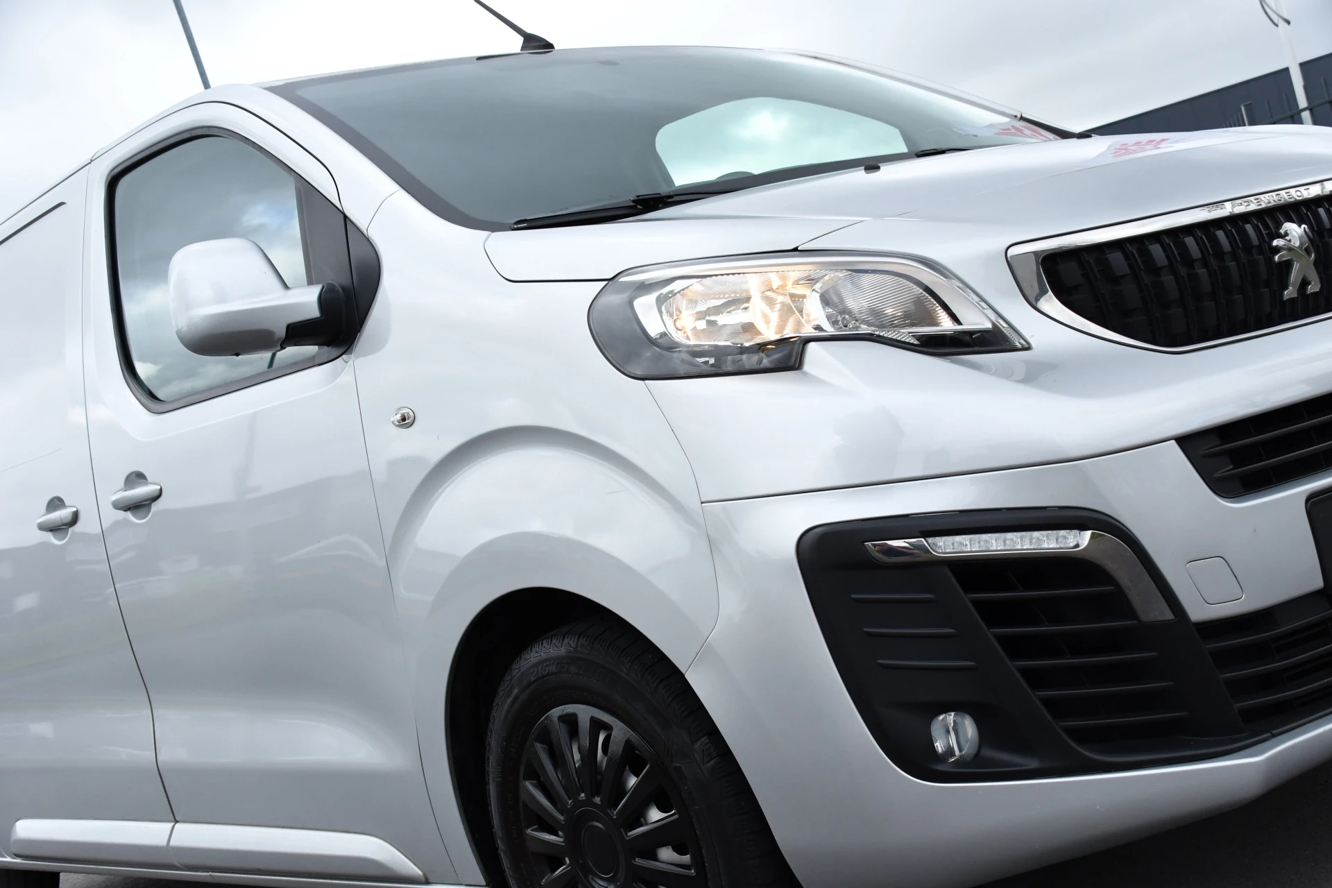 Hoofdafbeelding Peugeot Expert