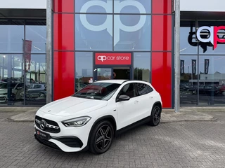 Hoofdafbeelding Mercedes-Benz GLA Mercedes-Benz GLA-klasse 250 e Business Solution AMG Limited