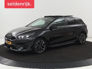 Hoofdafbeelding Kia Ceed Kia Ceed 1.0 T-GDi GT-Line | Panoramadak |  Leder/Alcantara | Stoelverwarming | Carplay | Keyless | Stuurverwarming | Digital Cockpit | Sportstoelen | Navigatie | Full LED | Camera | Dodehoek detectie