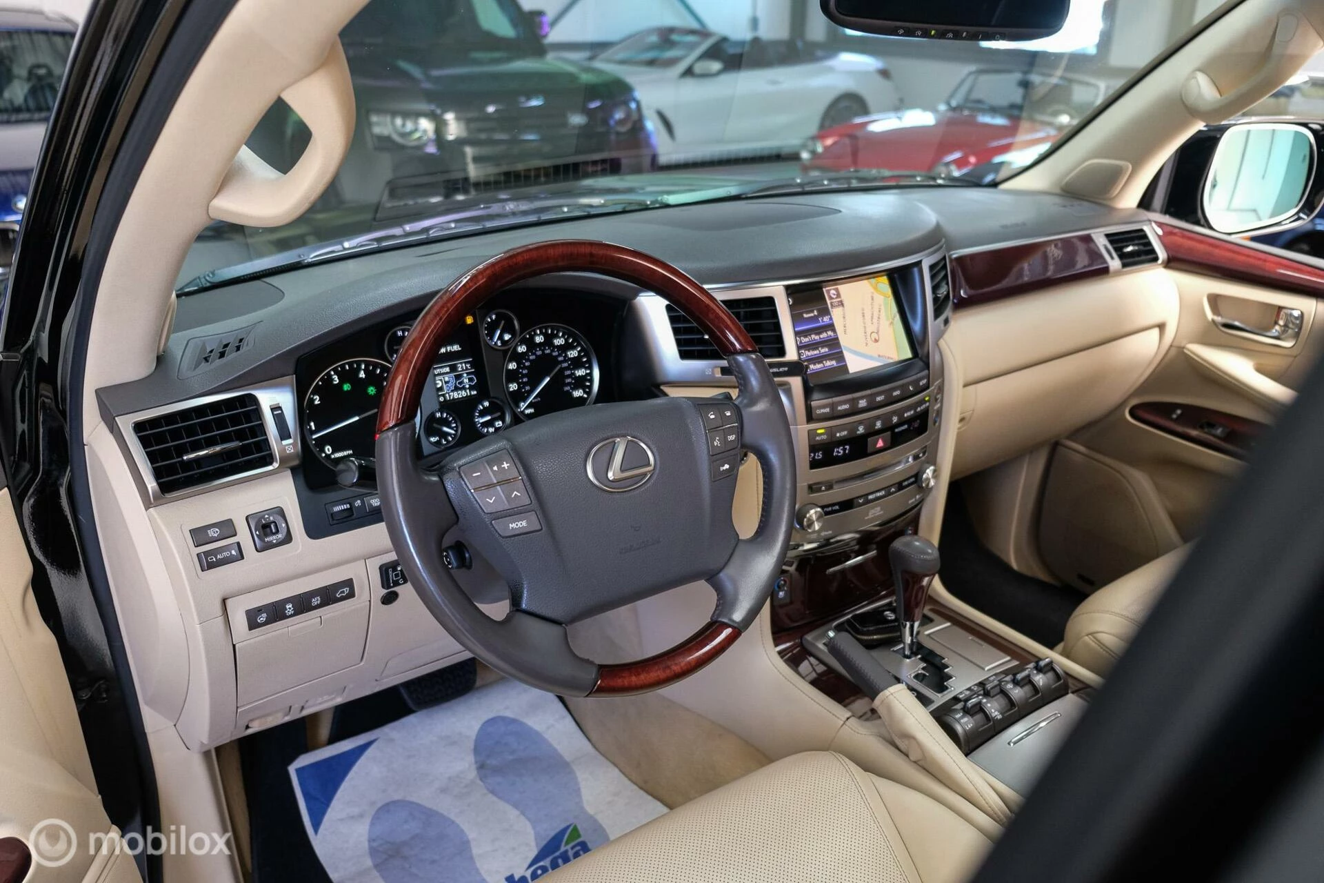 Hoofdafbeelding Lexus LX