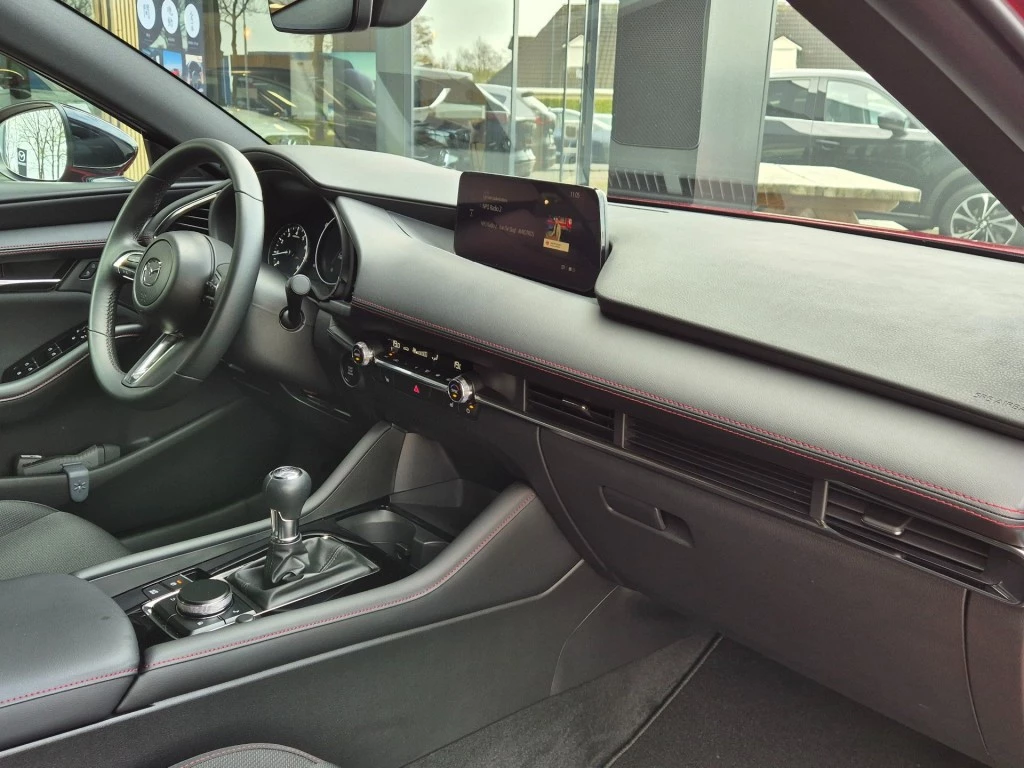 Hoofdafbeelding Mazda 3