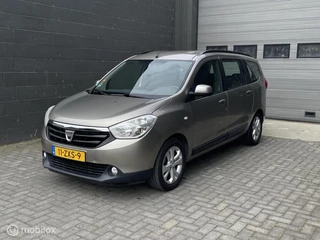 Hoofdafbeelding Dacia Lodgy Dacia Lodgy 1.2 TCe | 7-Persoons | AIRCO | Navi | Parkeersensoren |