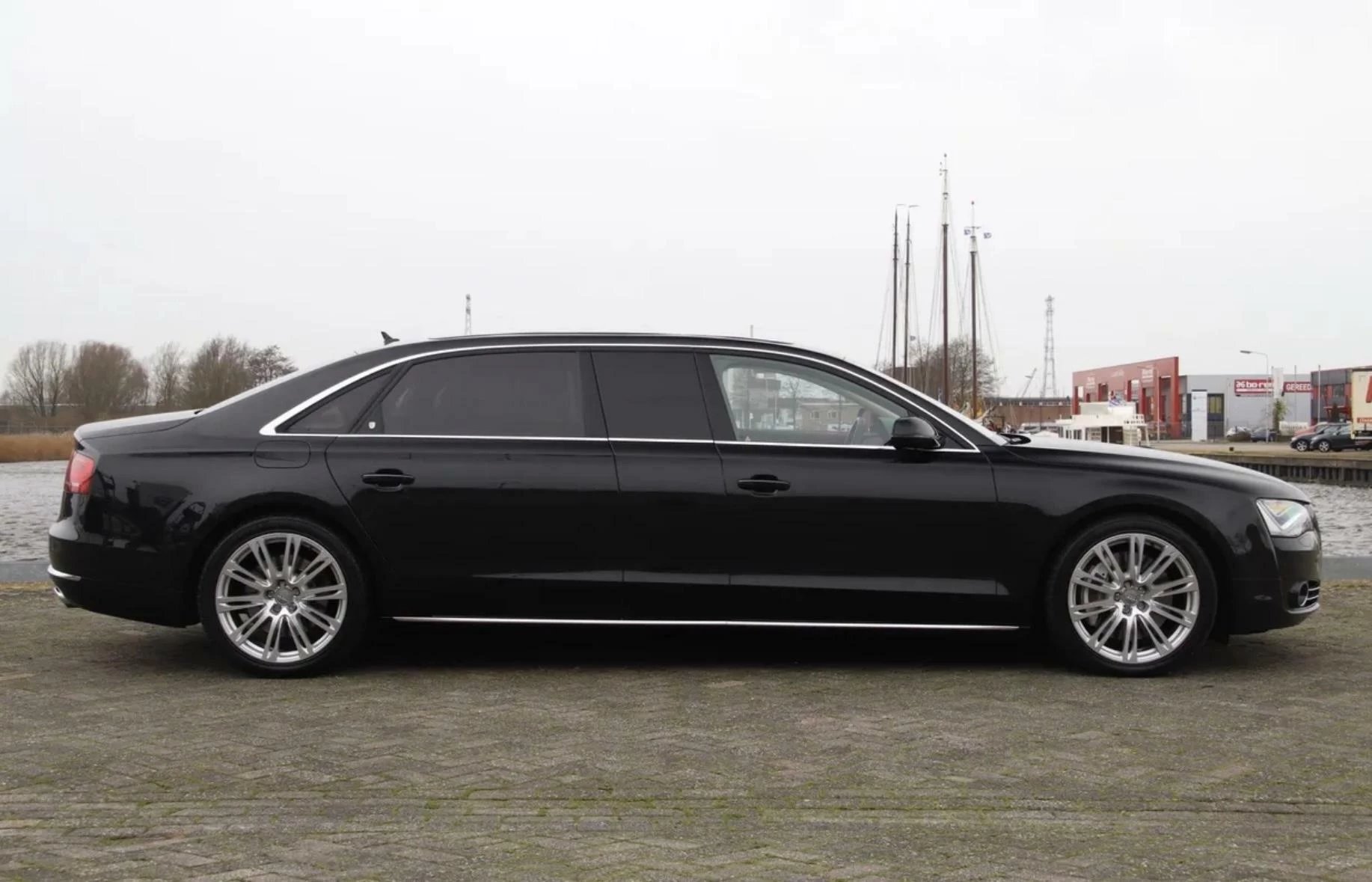 Hoofdafbeelding Audi A8