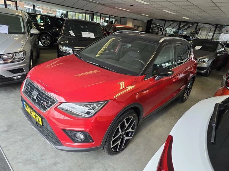 Hoofdafbeelding SEAT Arona