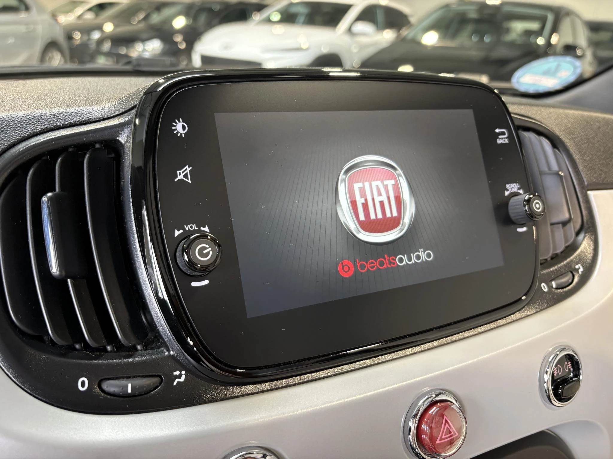 Hoofdafbeelding Fiat 500C
