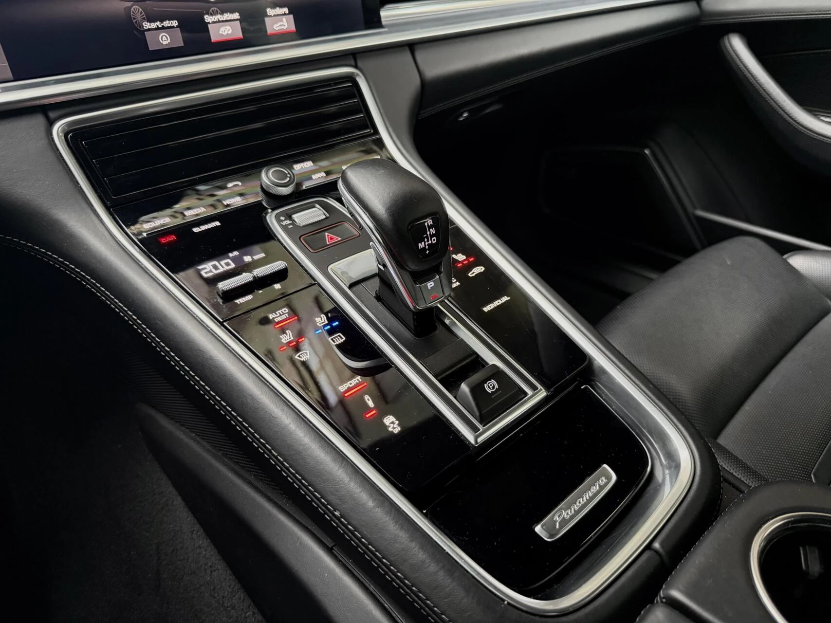 Hoofdafbeelding Porsche Panamera