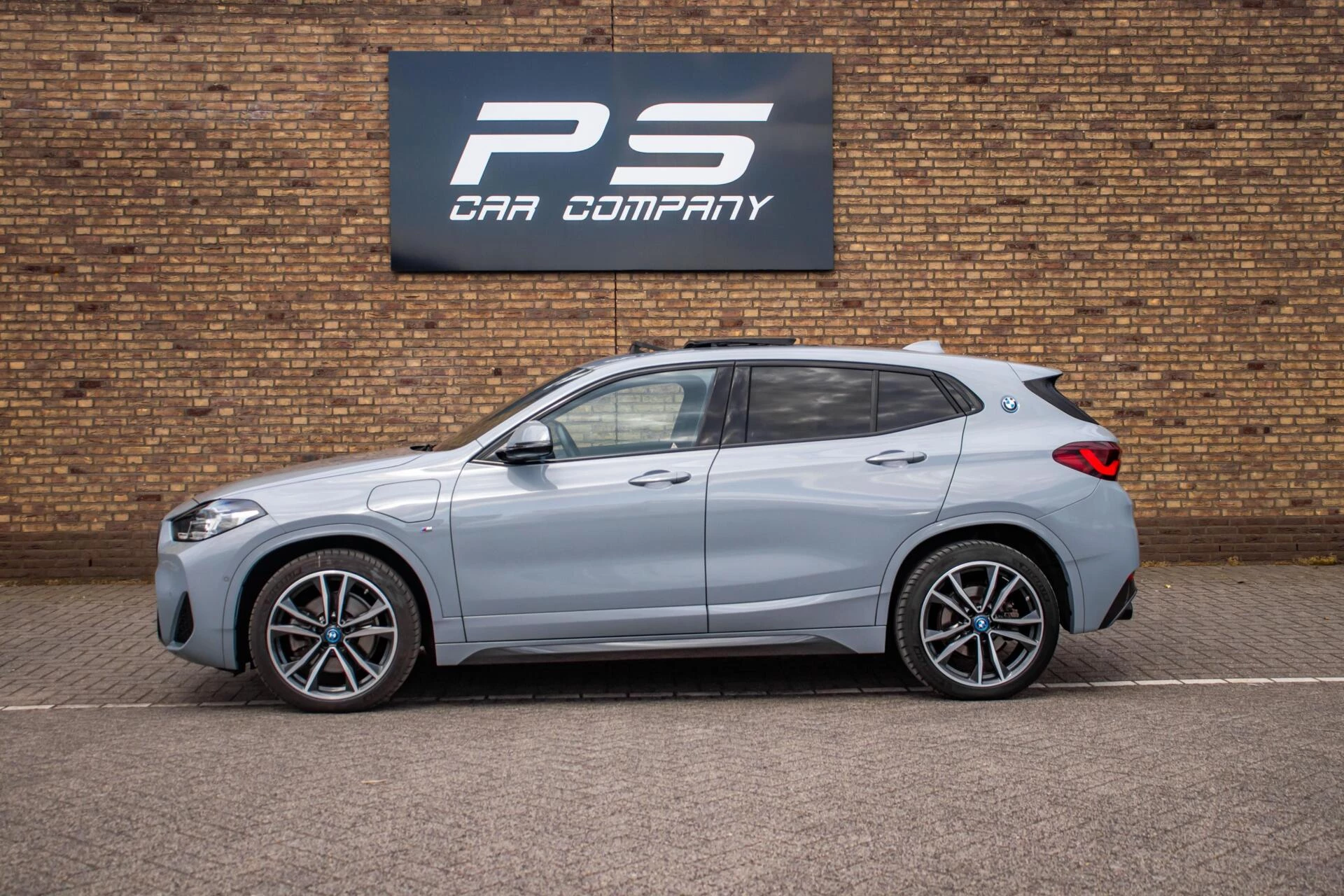 Hoofdafbeelding BMW X2