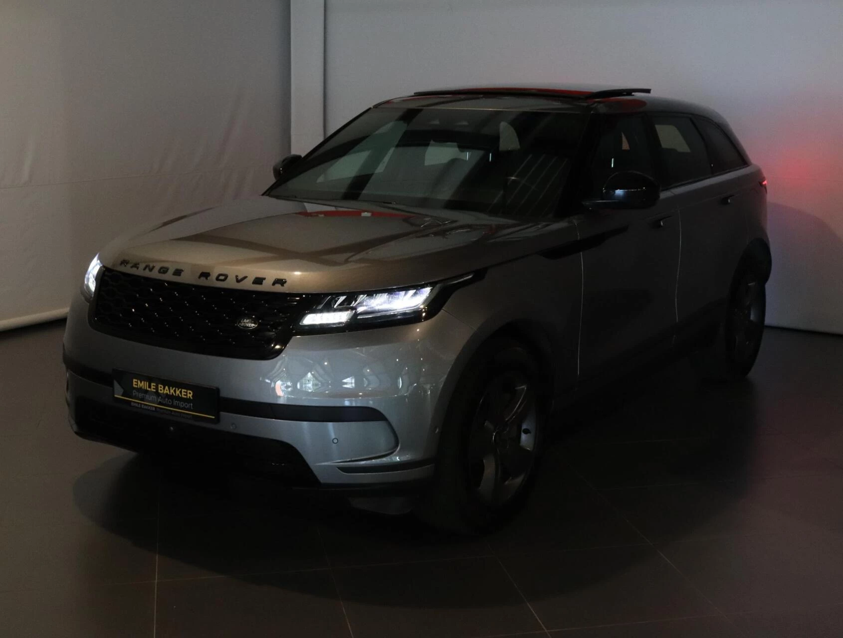 Hoofdafbeelding Land Rover Range Rover Velar