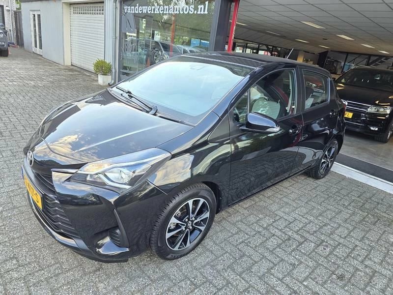 Hoofdafbeelding Toyota Yaris