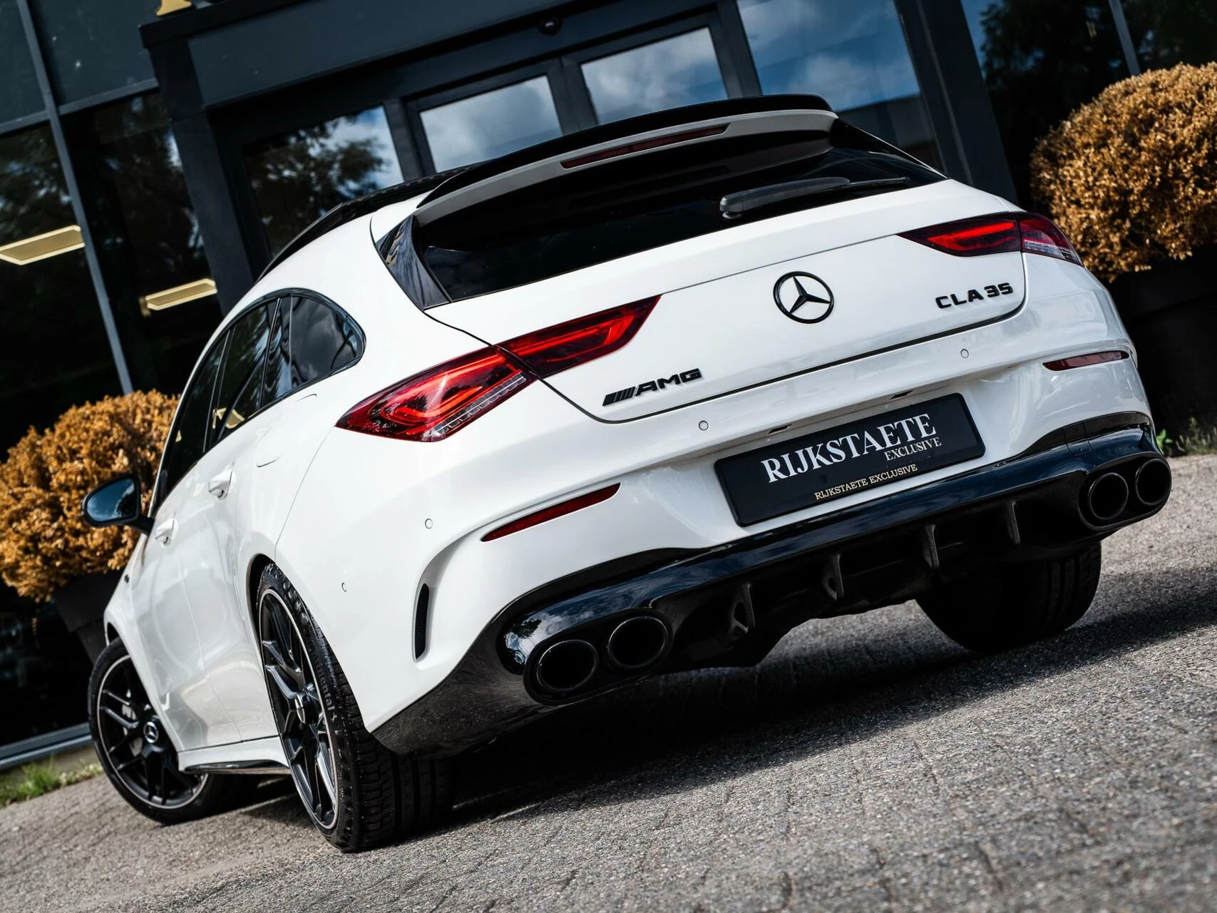 Hoofdafbeelding Mercedes-Benz CLA