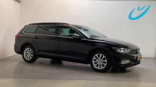 Volkswagen Passat Variant 1.5 TSI 150pk DSG Business Navigatie Climate Control Parkeersensoren
