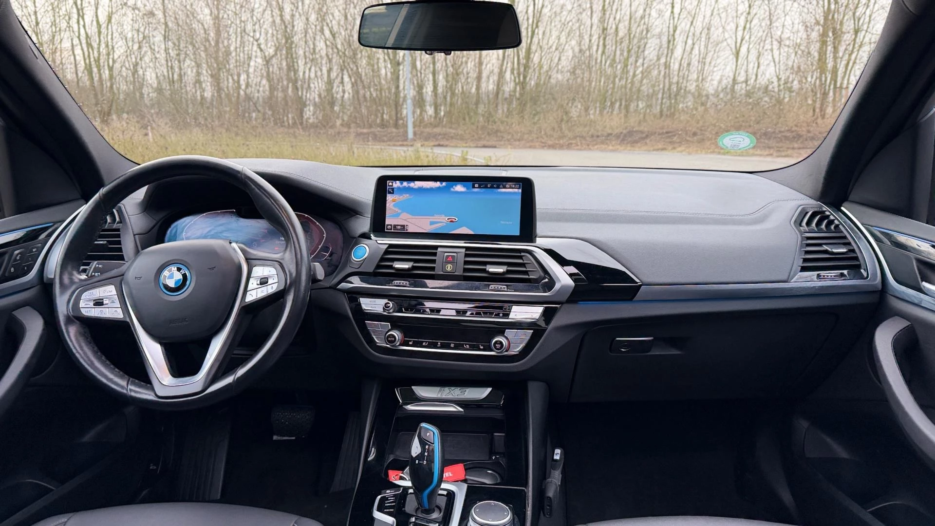 Hoofdafbeelding BMW iX3