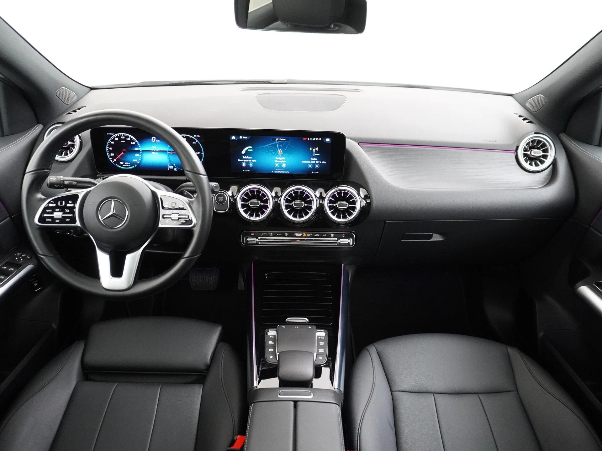 Hoofdafbeelding Mercedes-Benz EQA