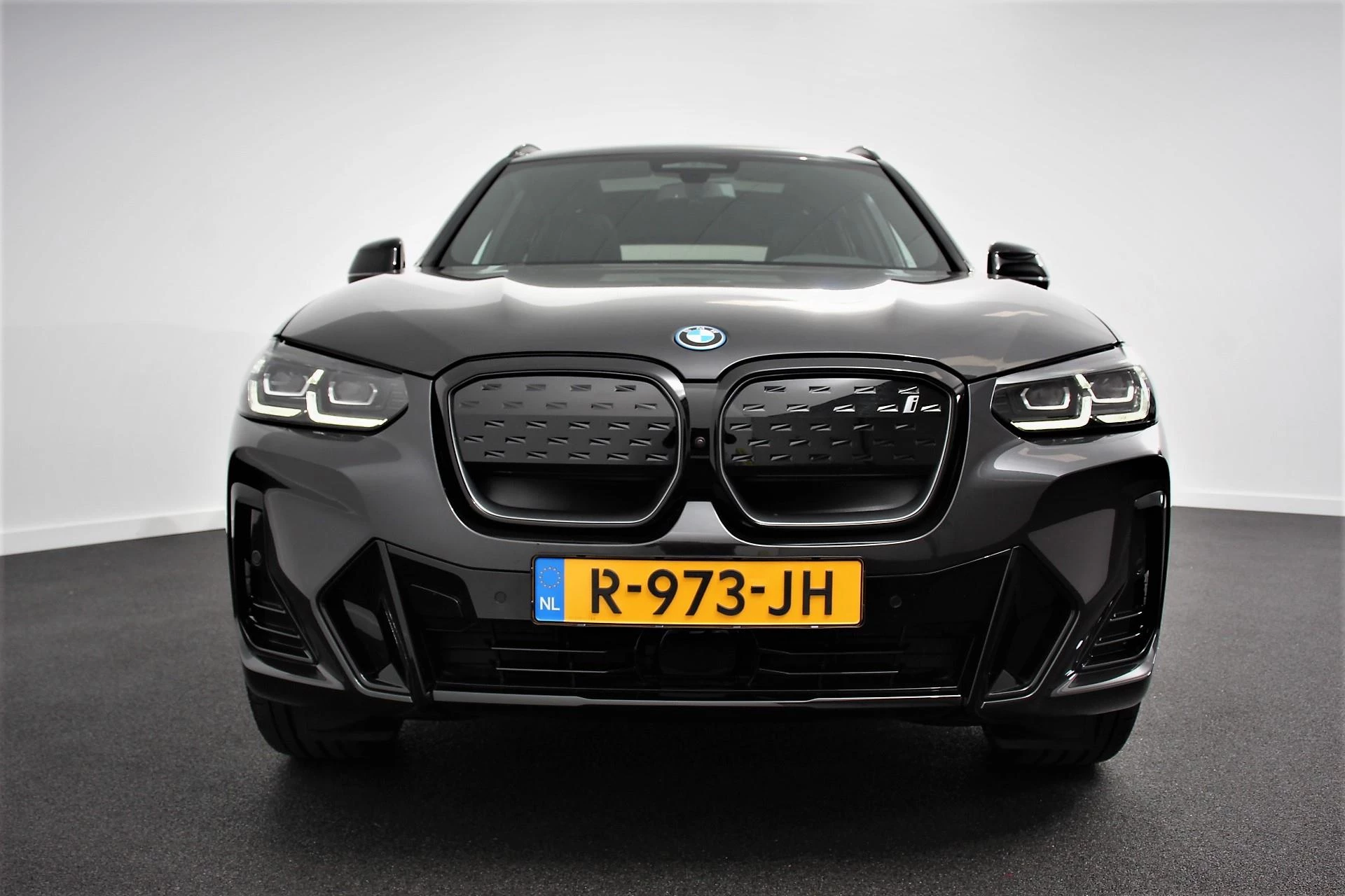 Hoofdafbeelding BMW iX3
