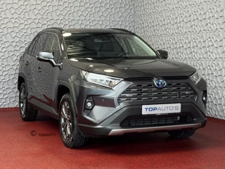 Hoofdafbeelding Toyota RAV4 Toyota RAV4 2.5 Hybrid LED LEER CAMERA ELEK.KLEP NAVI CAMERA 18''LMV ADAP.CRUISE ELEK.STOEL STUUR STOELVERW ✅2025✅