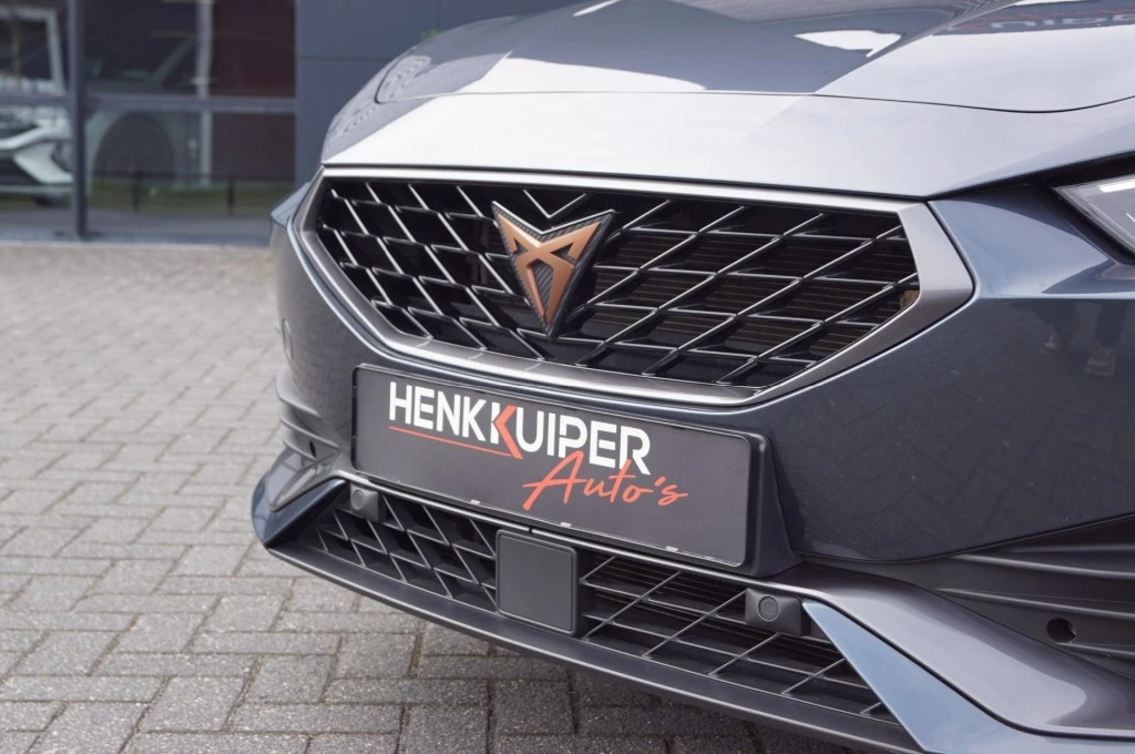 Hoofdafbeelding CUPRA Leon Sportstourer