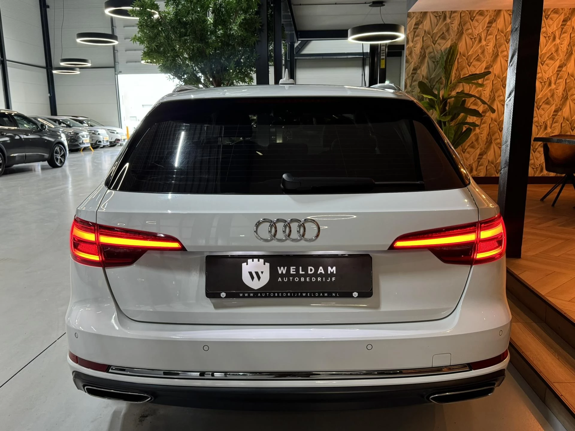 Hoofdafbeelding Audi A4