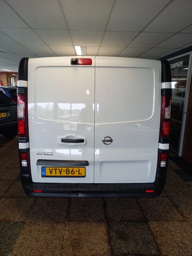 Hoofdafbeelding Nissan NV300