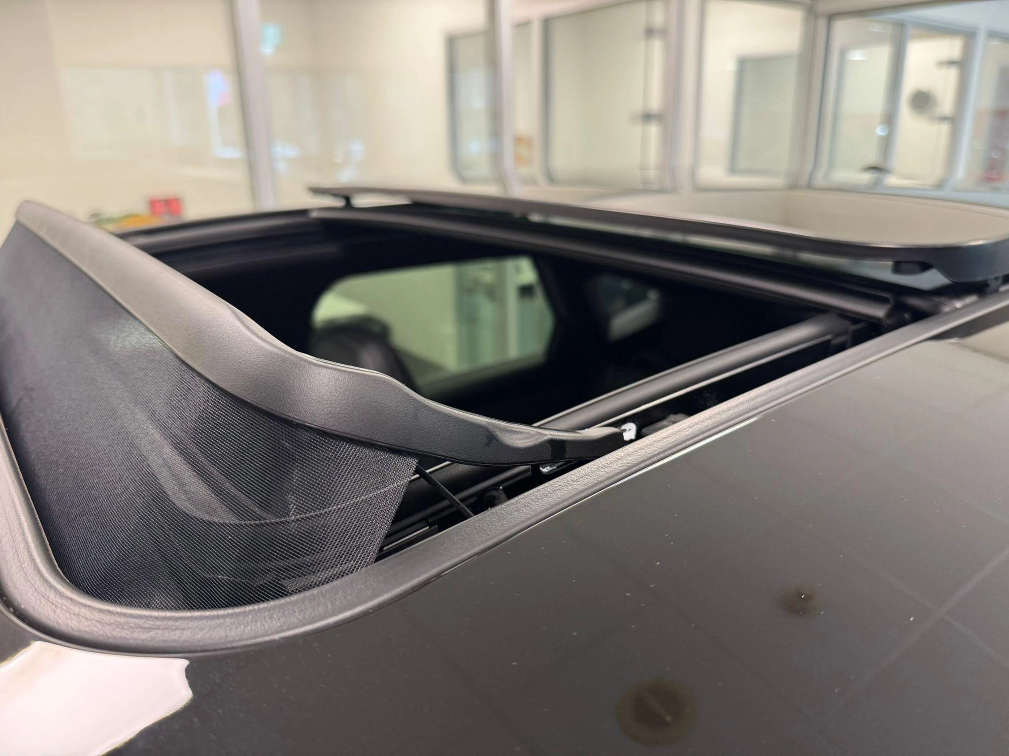 Hoofdafbeelding Peugeot e-3008