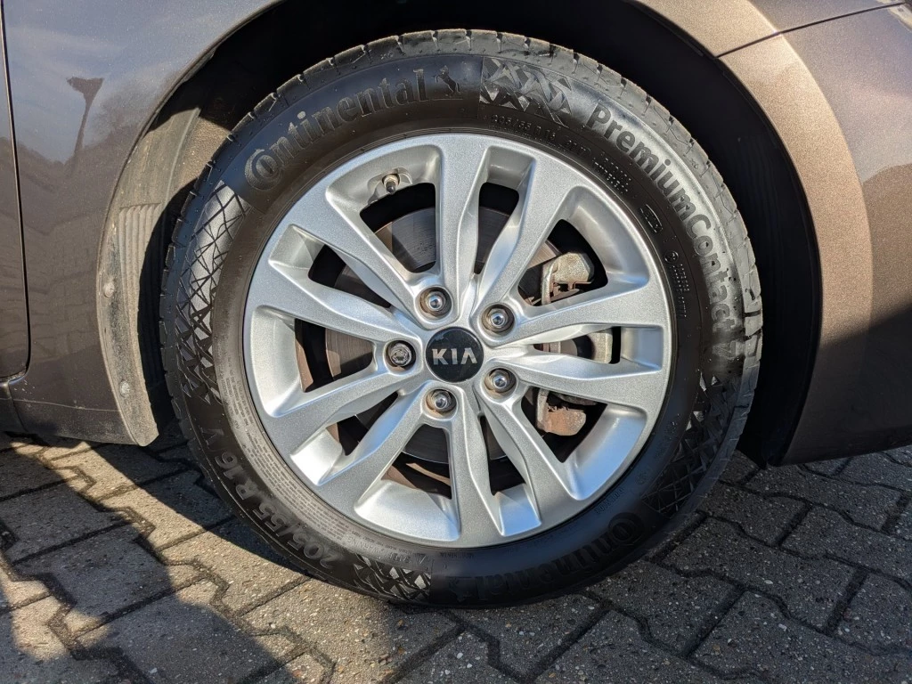 Hoofdafbeelding Kia Ceed