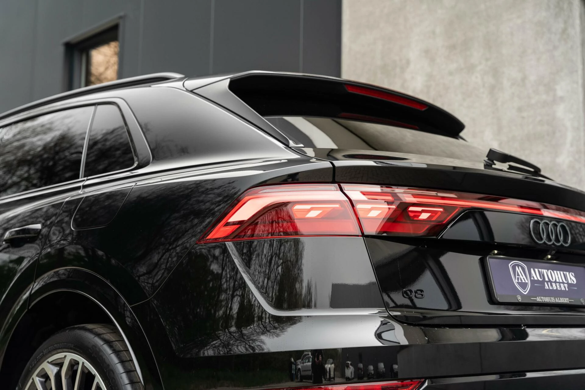 Hoofdafbeelding Audi Q8