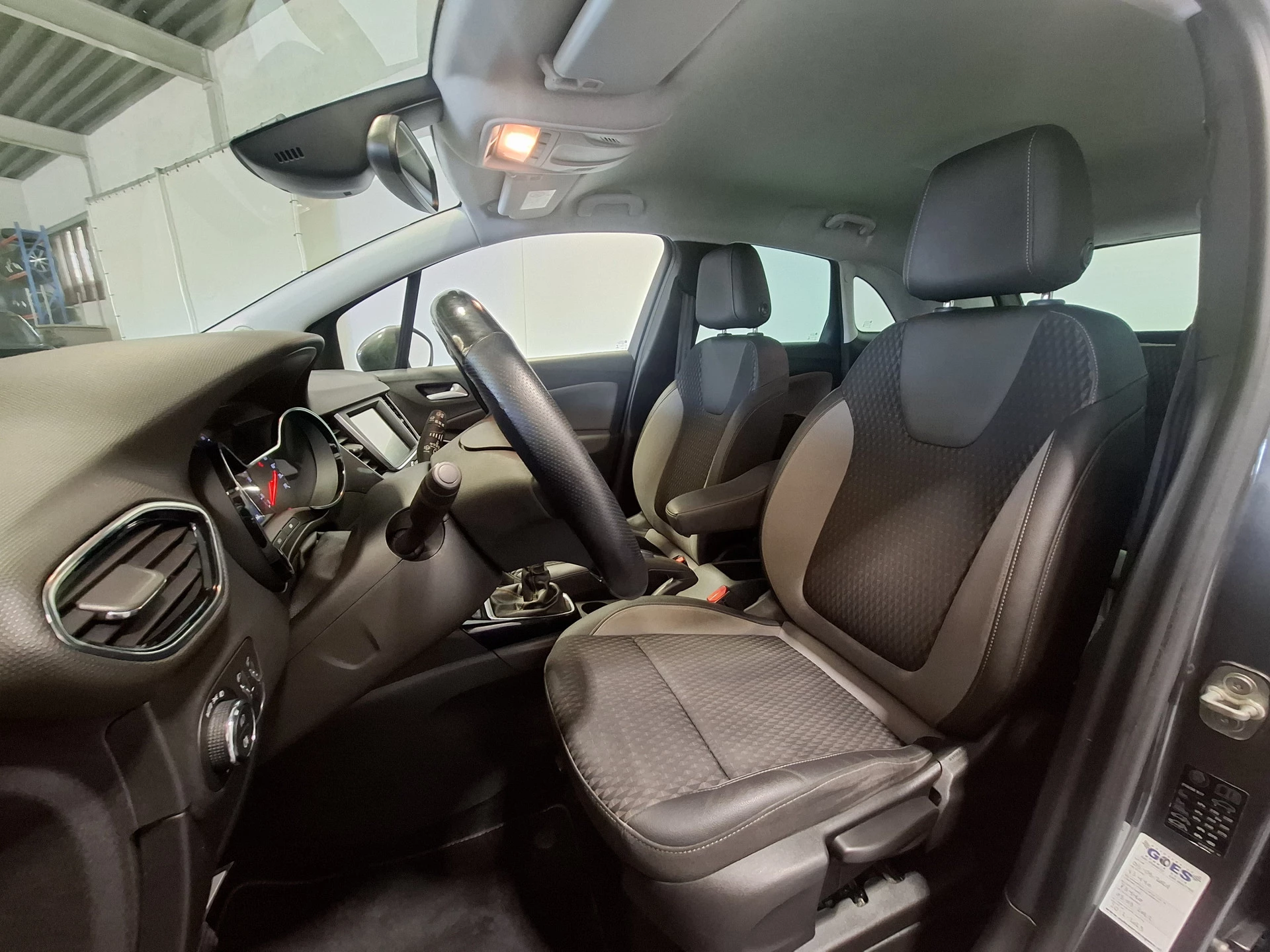 Hoofdafbeelding Opel Crossland X