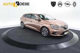Hoofdafbeelding Renault Megane E-Tech Renault Mégane Estate 1.6 E-Tech Plug-In Hybrid 160 Intens | Stoelmassage | Dodehoekdetectie | Leer | Camera