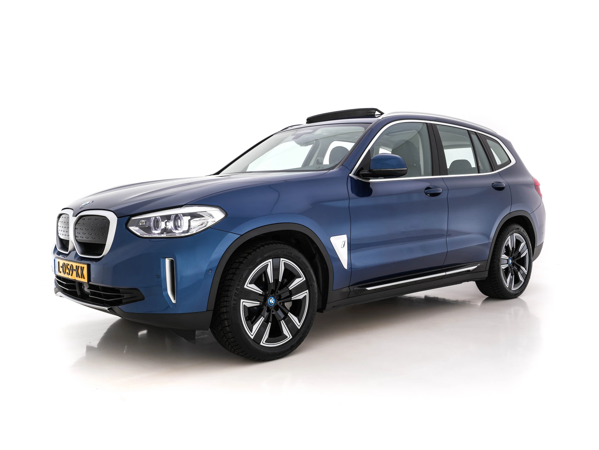 Hoofdafbeelding BMW iX3