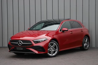 Mercedes-Benz A-Klasse 250e AMG | 218PK | Pano | Sfeerverlichting | Burmester | Multibeam | Leder | Distronic | Stuurwielverwarming | Trekhaak | 2024.