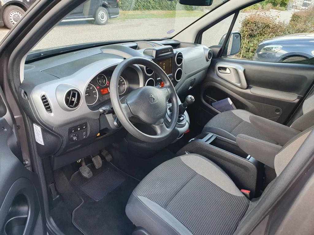 Hoofdafbeelding Peugeot Partner