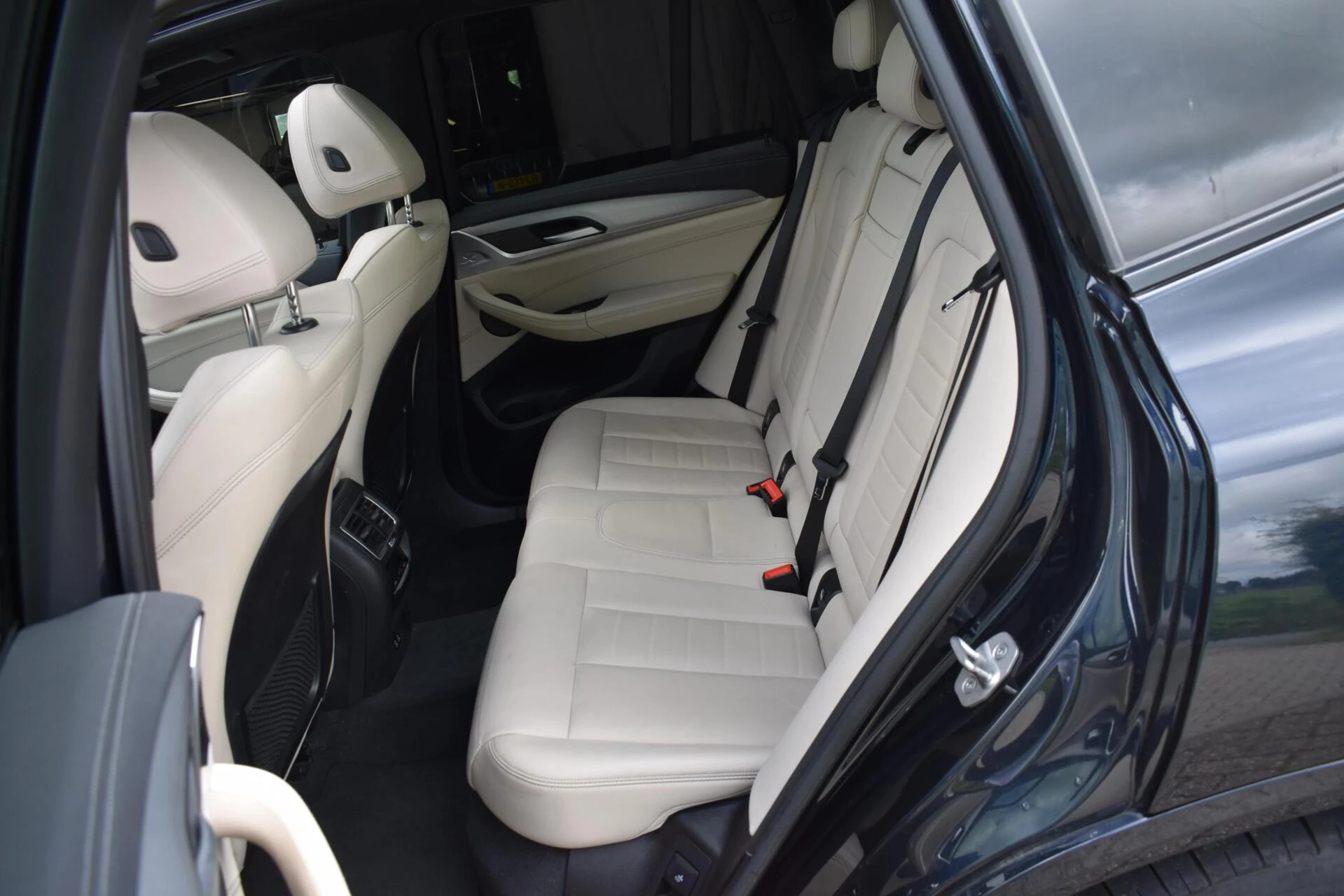 Hoofdafbeelding BMW iX3