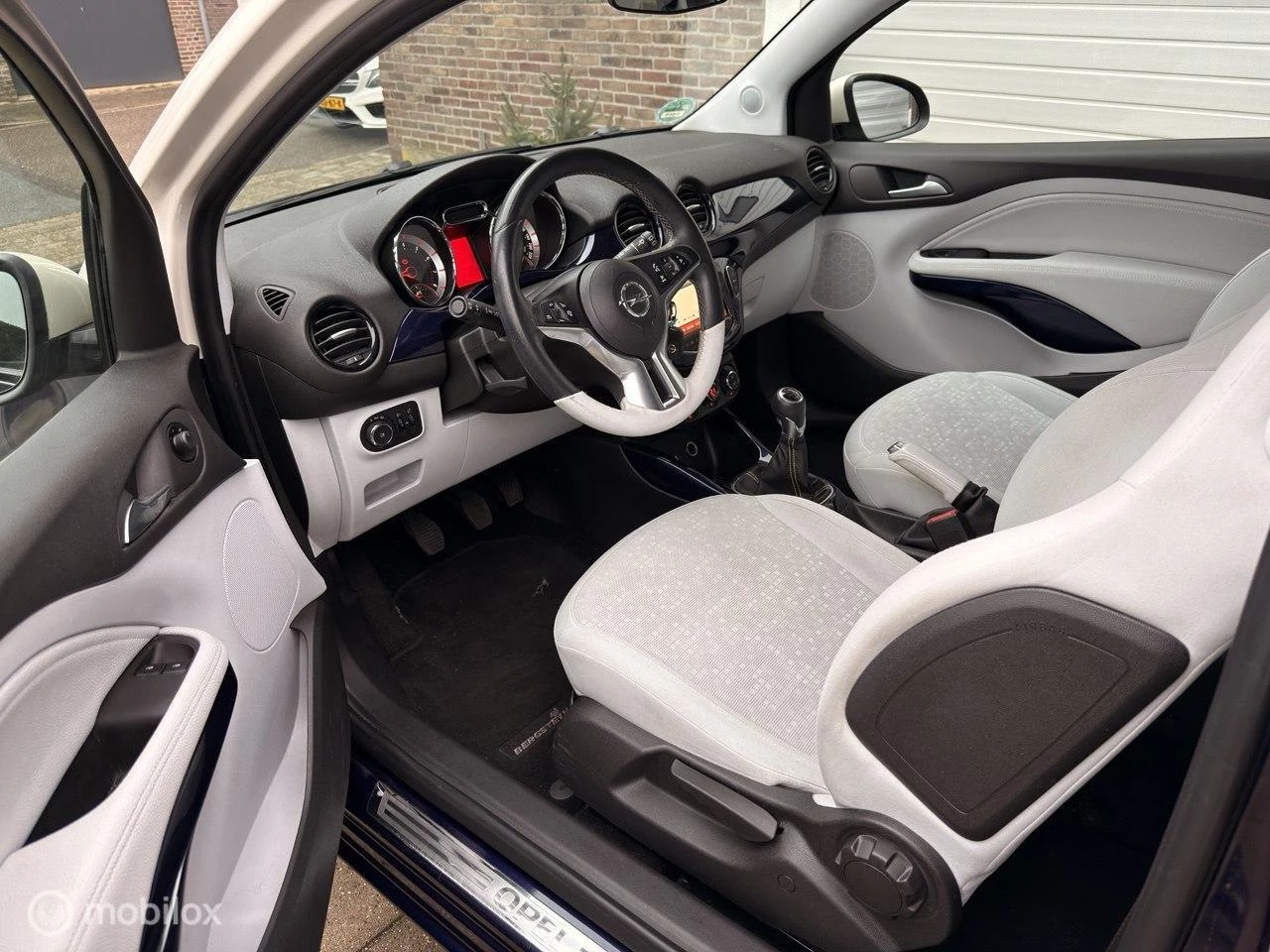 Hoofdafbeelding Opel ADAM