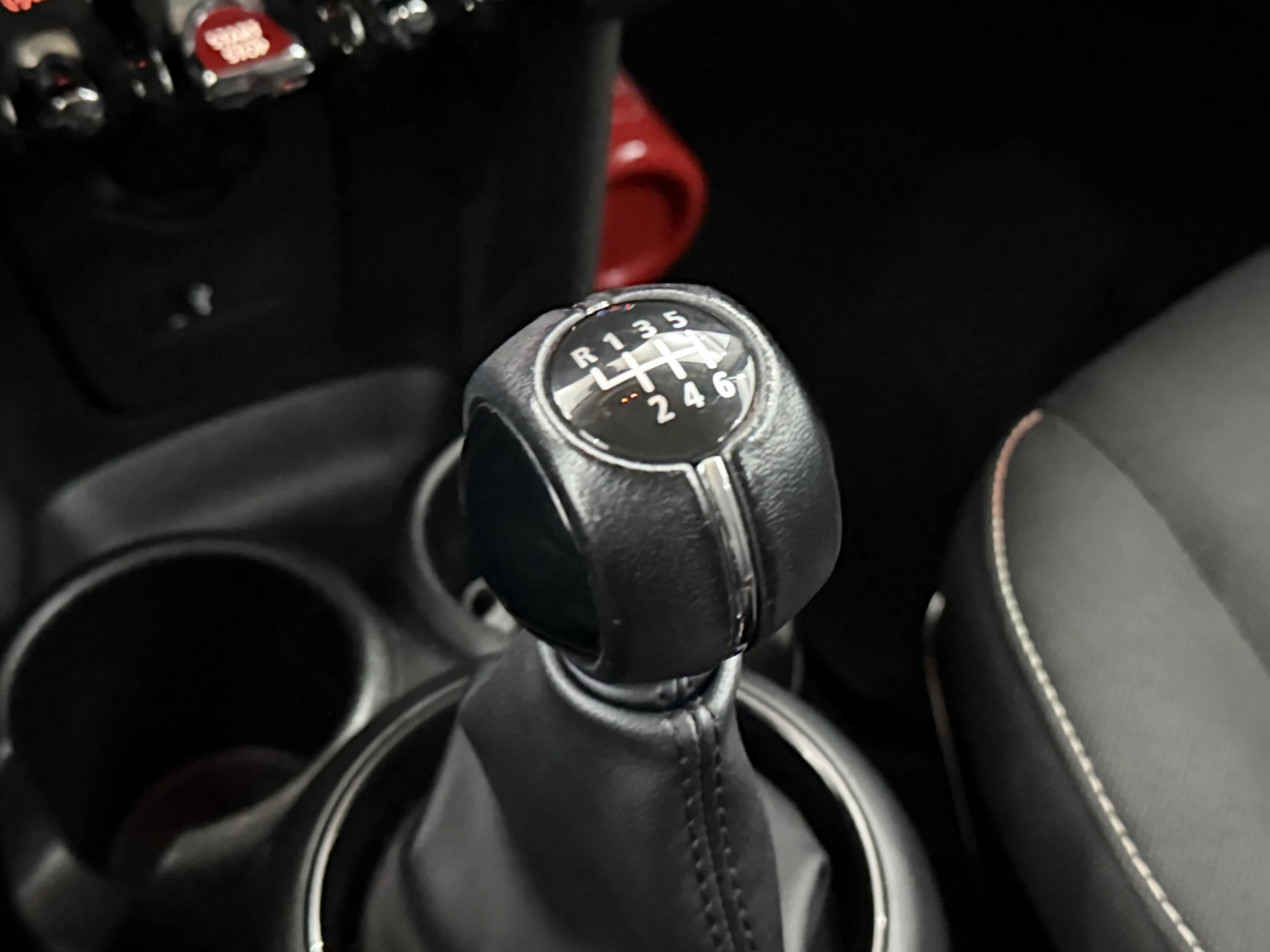 Hoofdafbeelding MINI One