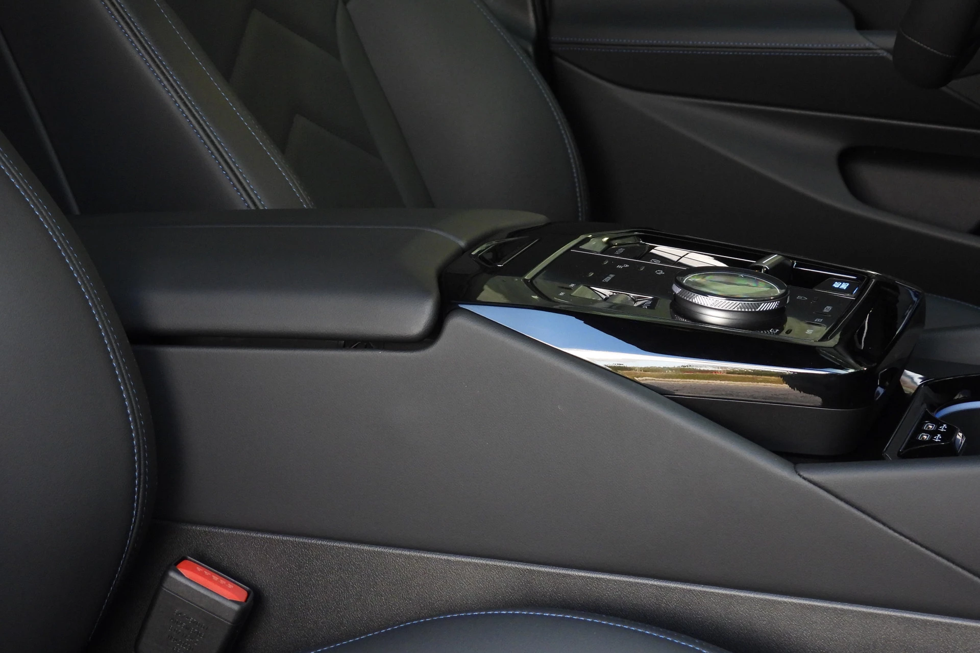 Hoofdafbeelding BMW i5
