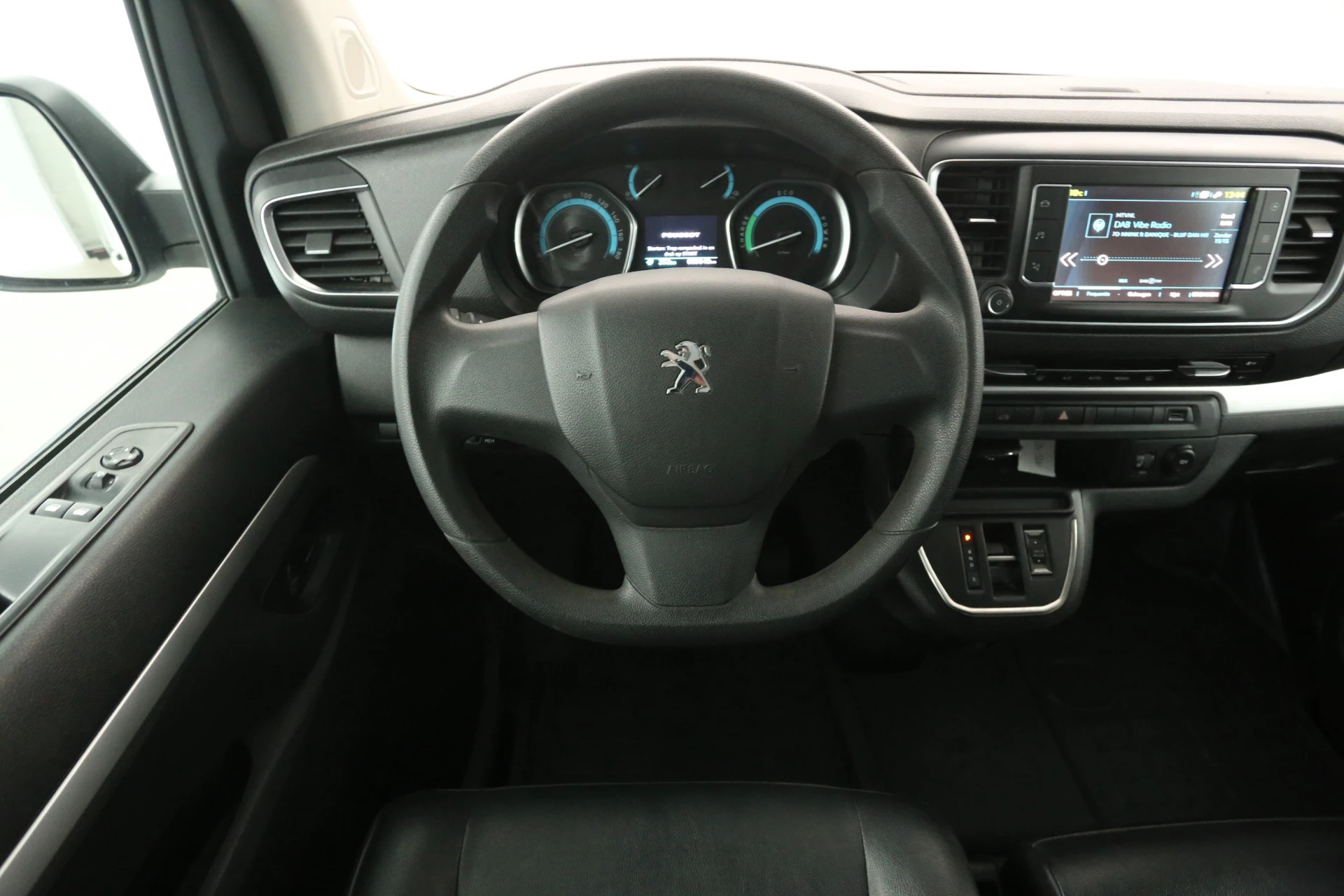 Hoofdafbeelding Peugeot e-Expert