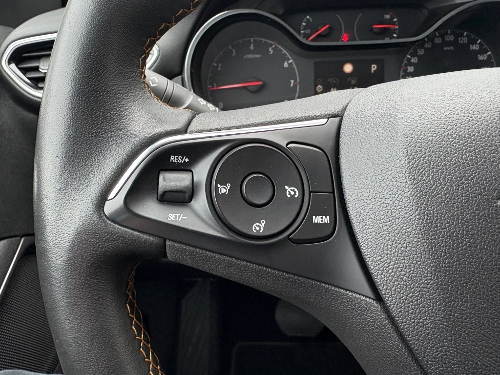 Hoofdafbeelding Opel Crossland X