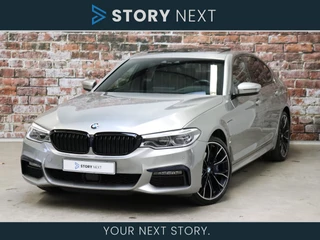 BMW 5 Serie Sedan 530e xDrive High Executive M Sport Pakket Automaat / Schuif-/kanteldak / Nappa Leder / Apple Carplay / Live Cockpit Professional / Stoelverwarming / Harman Kardon / 20 Inch / Head- Up Display / Cruise Control / M Sportremsysteem / Achteruitrijcamera