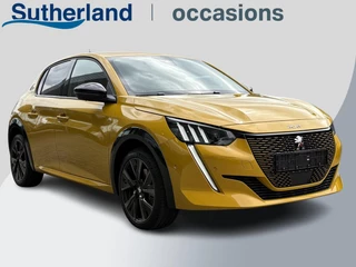 Hoofdafbeelding Peugeot e-208 Peugeot e-208 EV GT 50 kWh | 7800 KM | Stoelverwarming | Adaptive Cruise | Dodehoeksensoren | LM Winterset