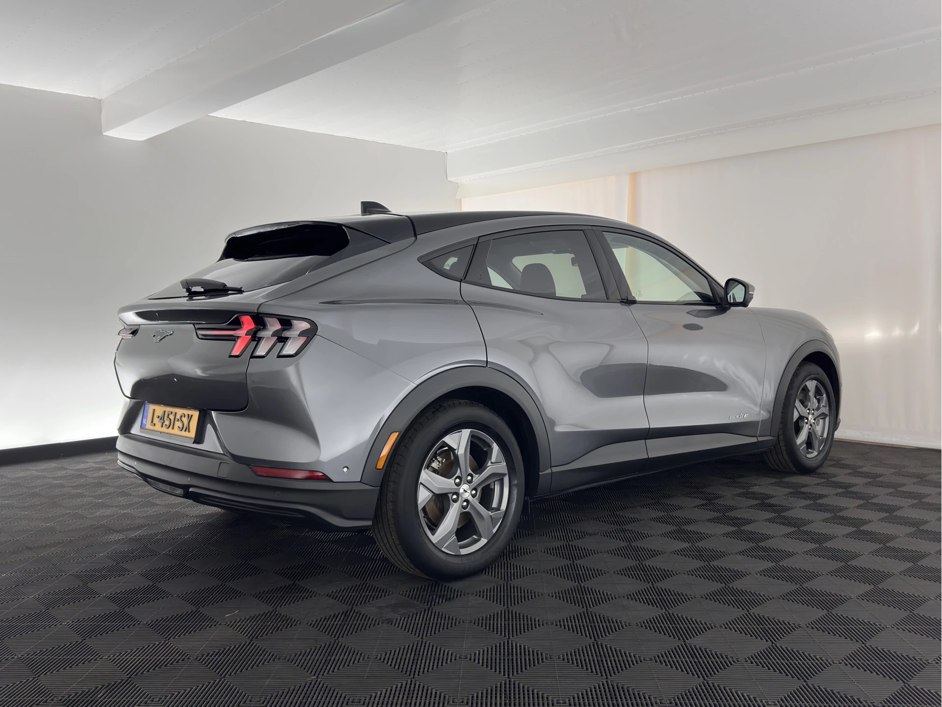 Hoofdafbeelding Ford Mustang Mach-E