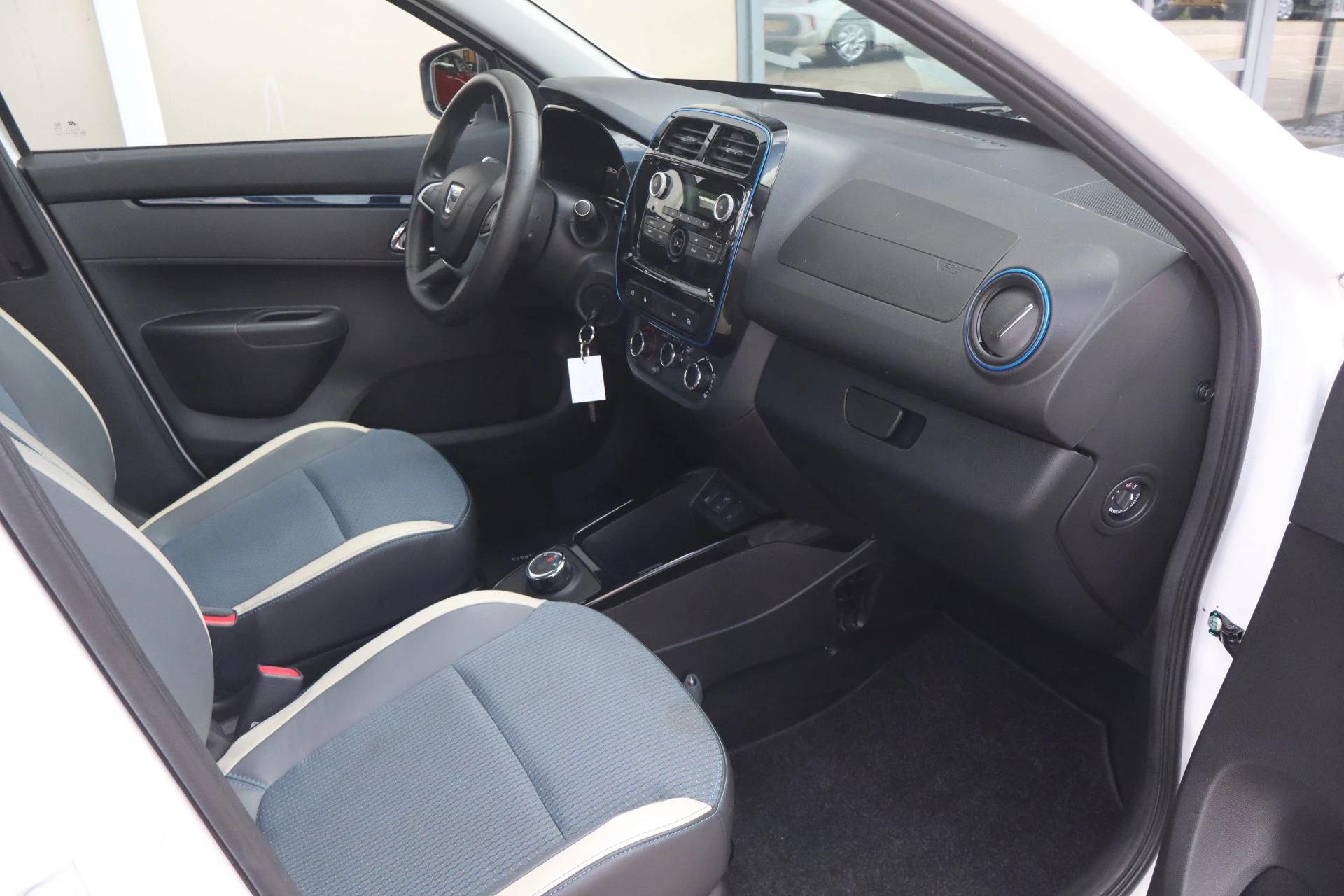 Hoofdafbeelding Dacia Spring