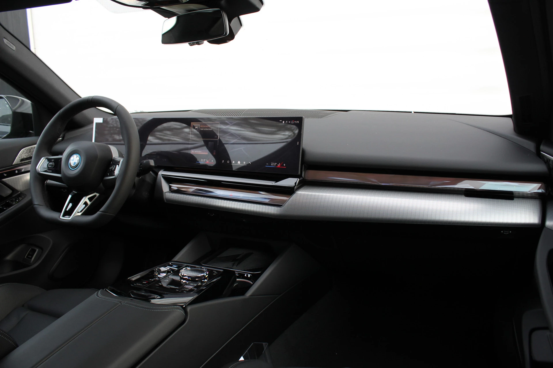 Hoofdafbeelding BMW i5