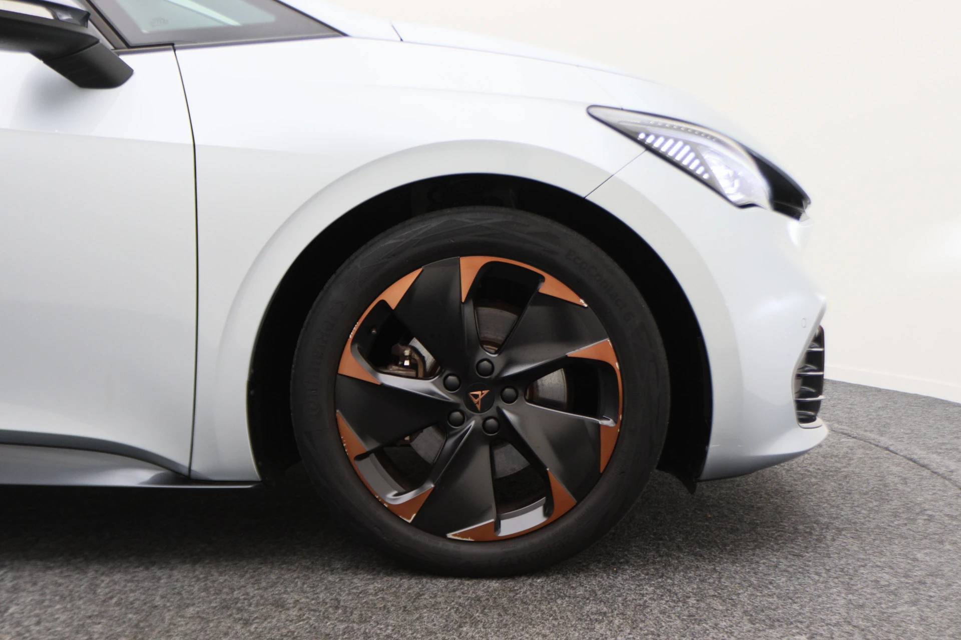 Hoofdafbeelding CUPRA Born