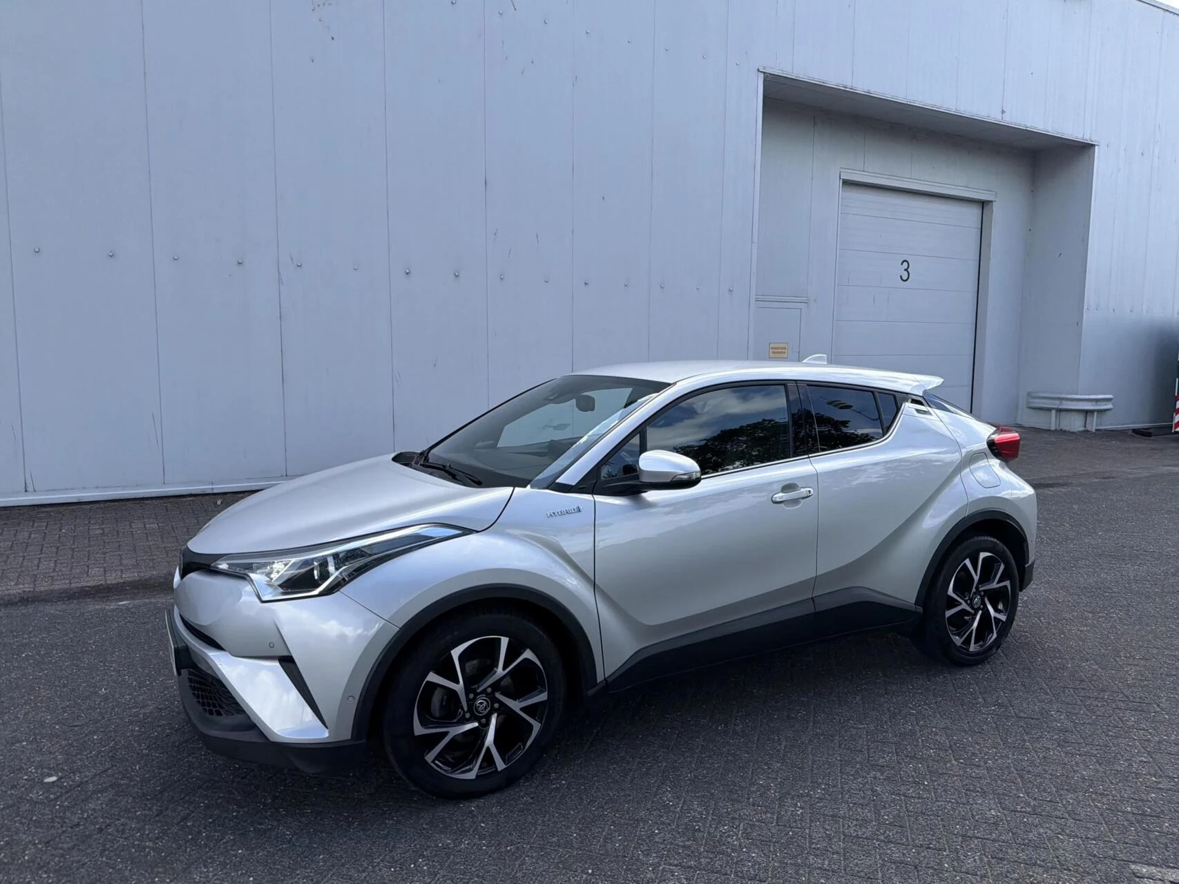 Hoofdafbeelding Toyota C-HR