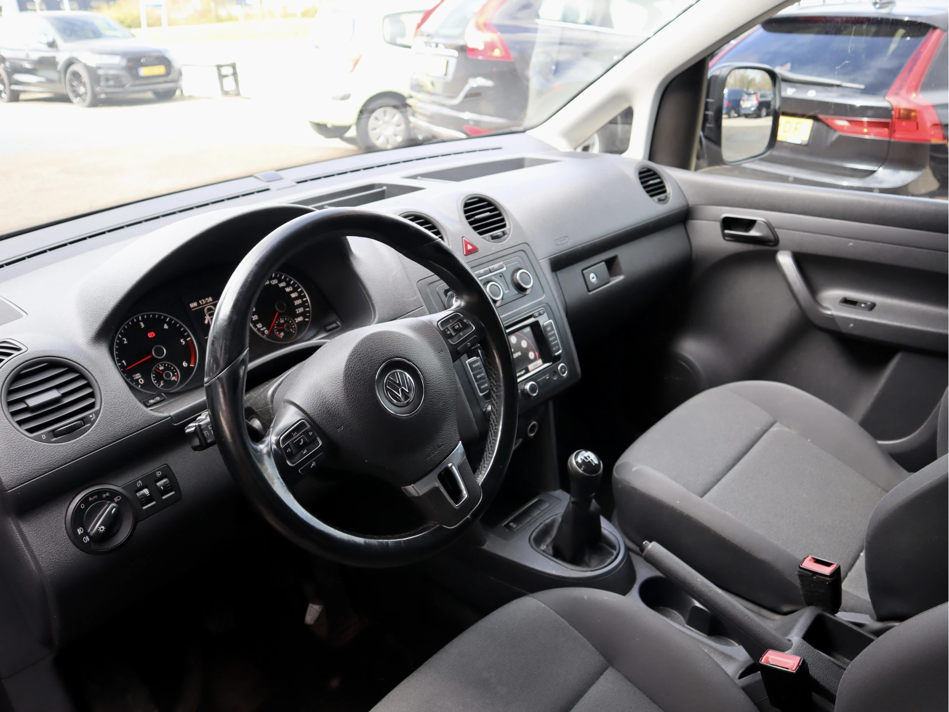 Hoofdafbeelding Volkswagen Caddy