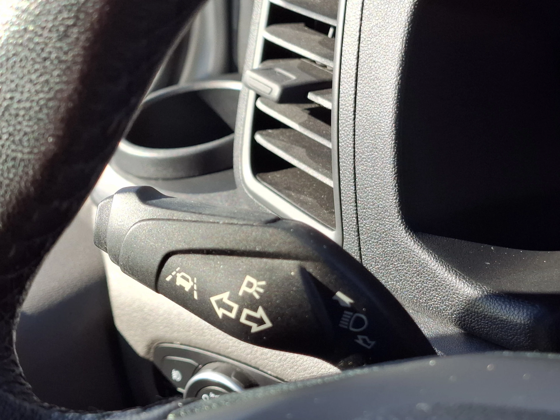 Hoofdafbeelding Ford Nugget