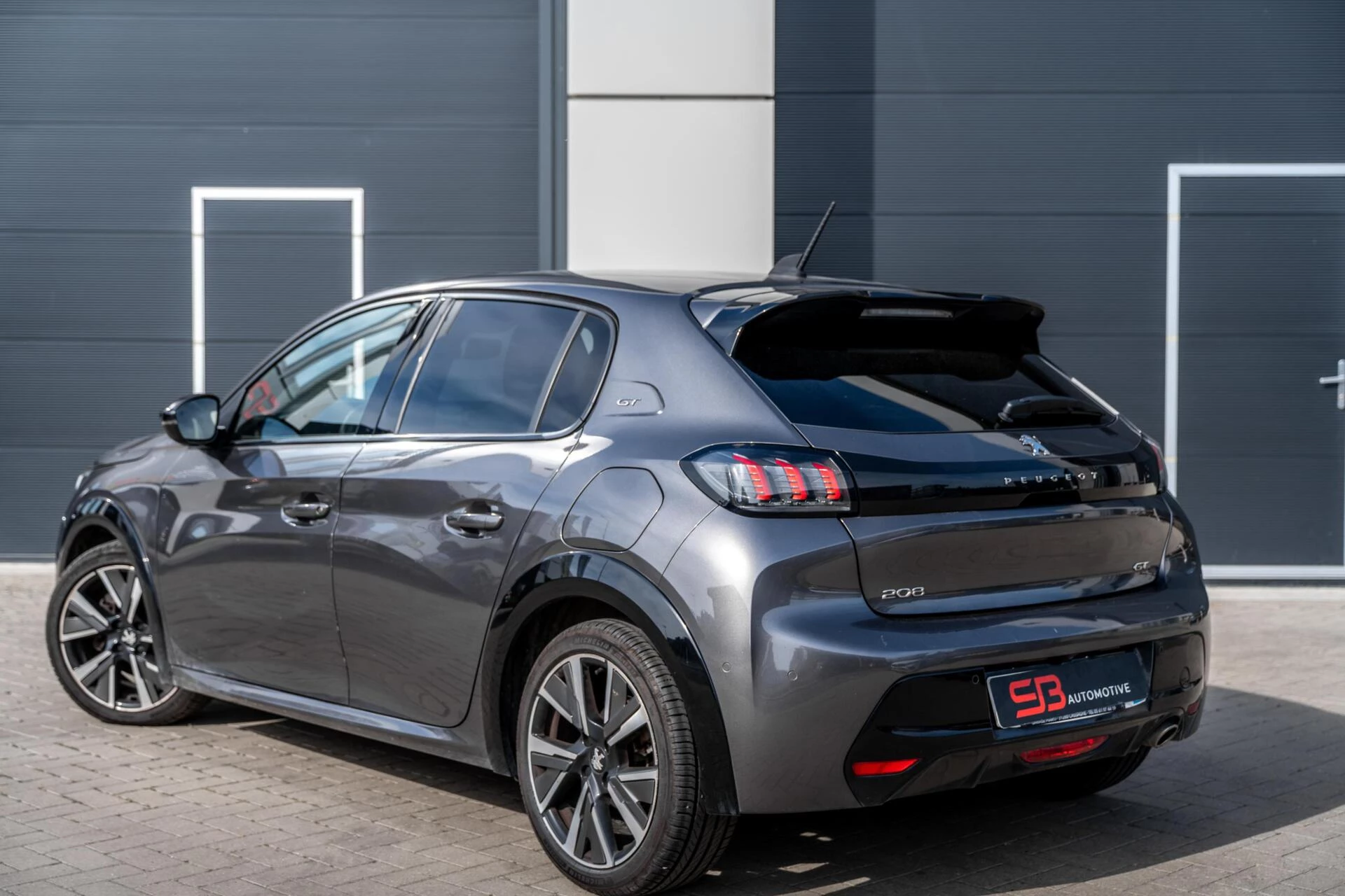 Hoofdafbeelding Peugeot 208