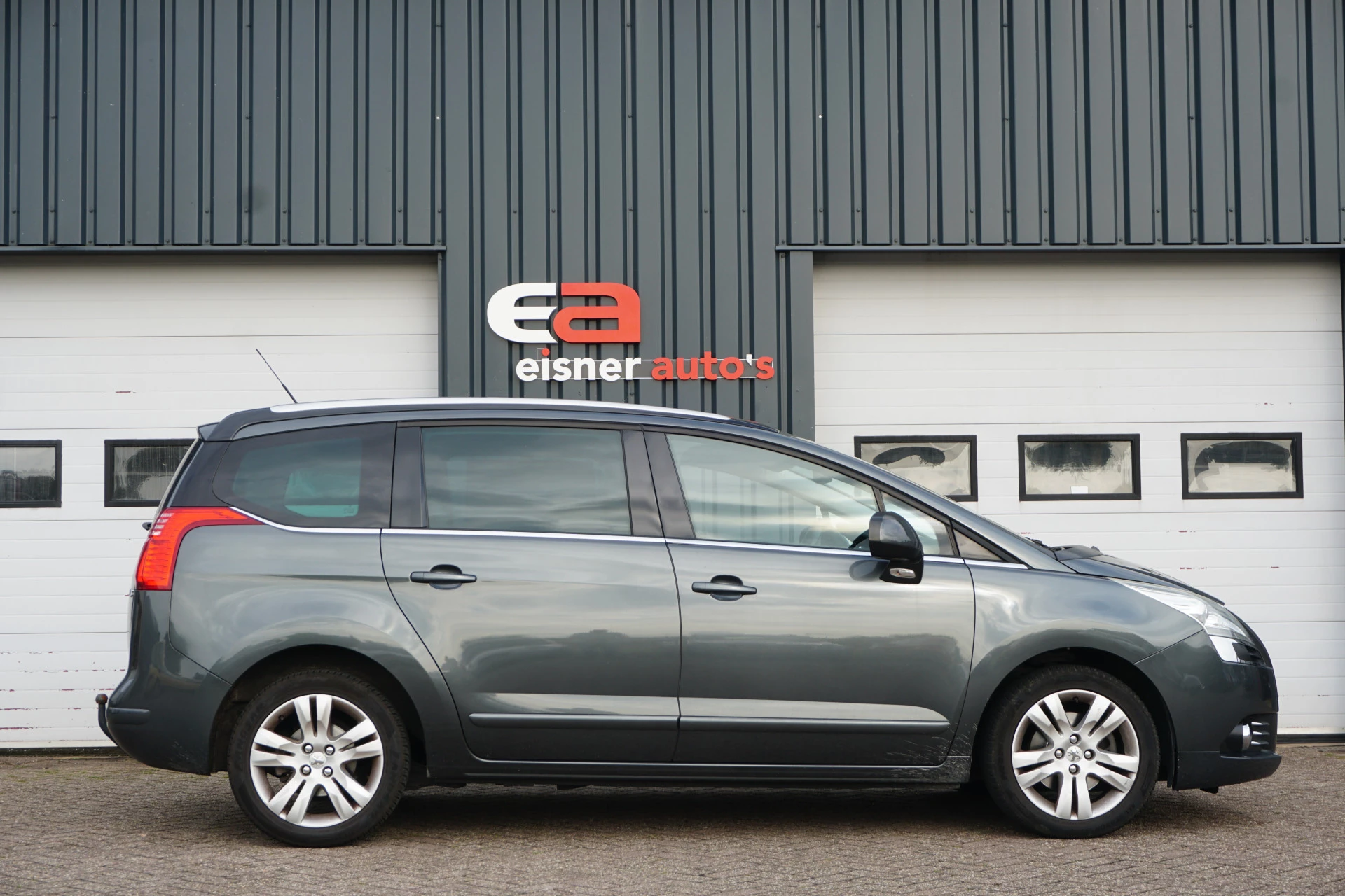 Hoofdafbeelding Peugeot 5008