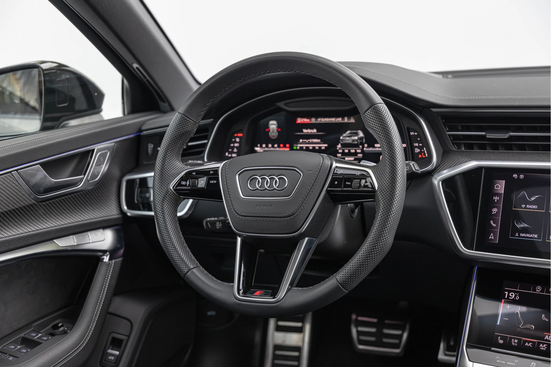 Hoofdafbeelding Audi S6
